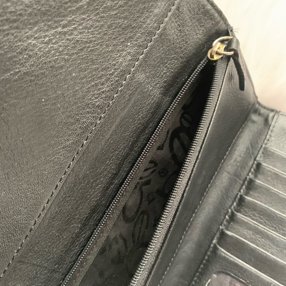 🖤BEBE Leather Wallet🖤 - Picture 5 of 6